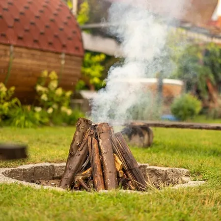 Dom Na Mazurach Nad Jeziorem Bialym Zakatek Zacisze Dłużec
