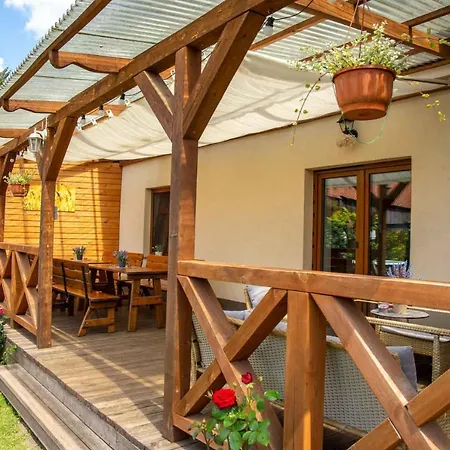 Dom Na Mazurach Nad Jeziorem Bialym Zakatek Zacisze Prázdninový dům *