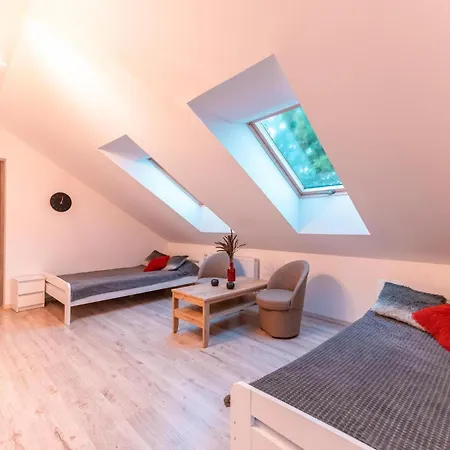 Dom Na Mazurach Nad Jeziorem Bialym Zakatek Zacisze بيت للعطل *