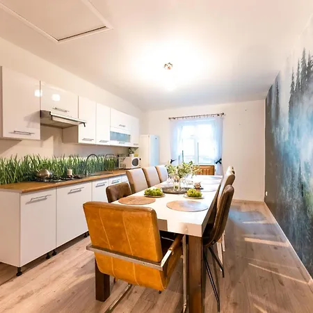 Dom Na Mazurach Nad Jeziorem Bialym Zakatek Zacisze بيت للعطل